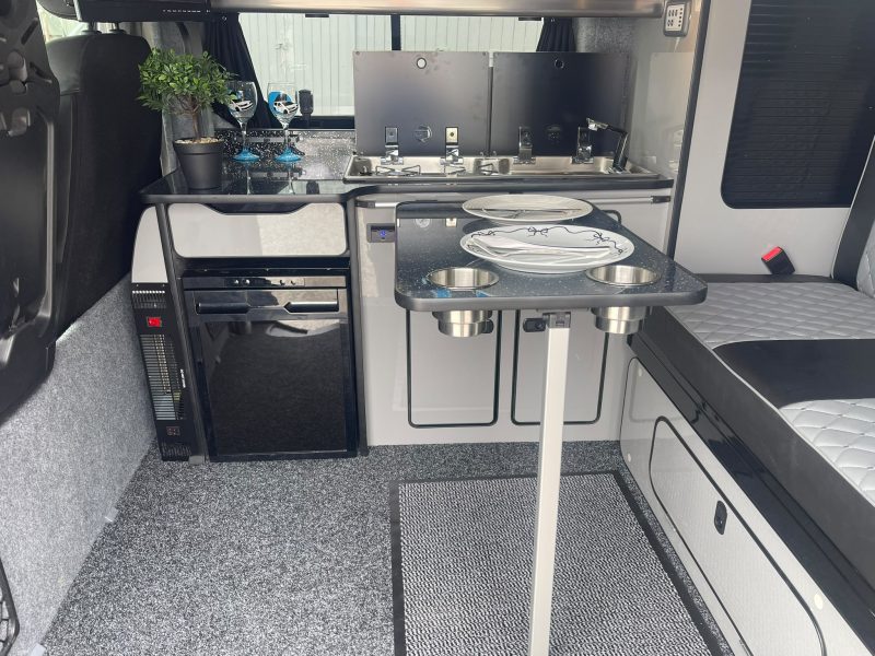 2014 RENAULT TRAFIC SPORT TDi 1.6ltr DIESEL (30)