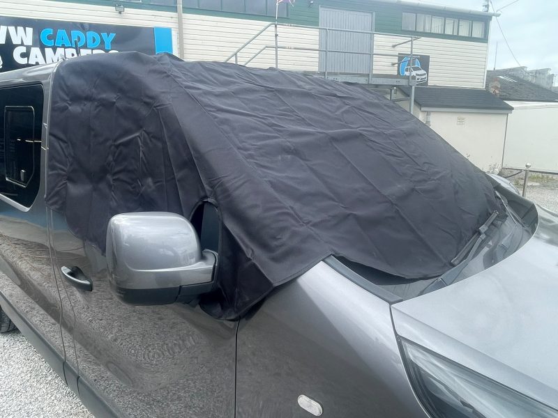 2014 RENAULT TRAFIC SPORT TDi 1.6ltr DIESEL (44)