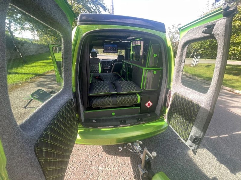 Caddy Camper & Matching Teardrop (7)