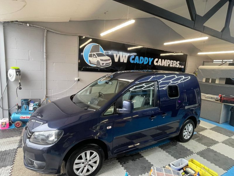 DSG Auto 2013 VW Caddy Highline Camper (1)