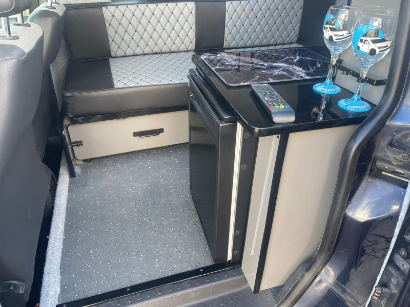 DSG Auto 2013 VW Caddy Highline Camper (13)