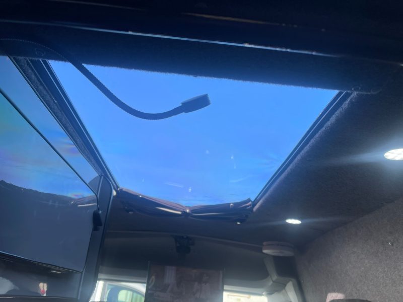 DSG Auto 2013 VW Caddy Highline Camper (15)