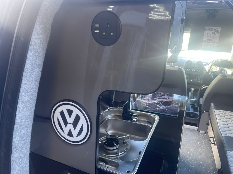 DSG Auto 2013 VW Caddy Highline Camper (18)