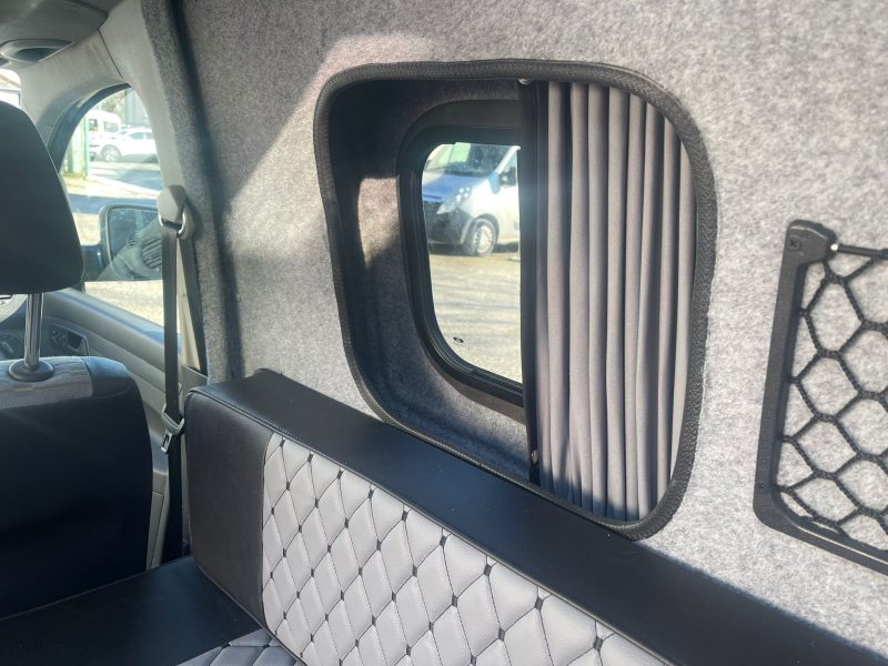 DSG Auto 2013 VW Caddy Highline Camper (35)