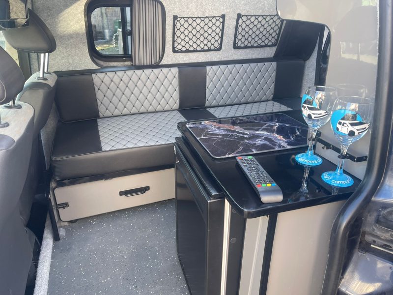 DSG Auto 2013 VW Caddy Highline Camper (61)