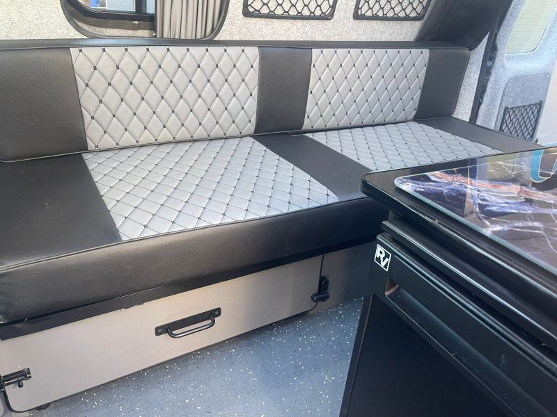 DSG Auto 2013 VW Caddy Highline Camper (76)